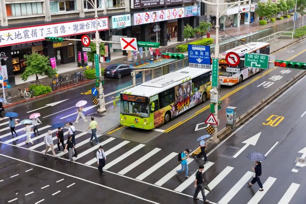 Giao thông công cộng ở Đài Trung khá phát triển