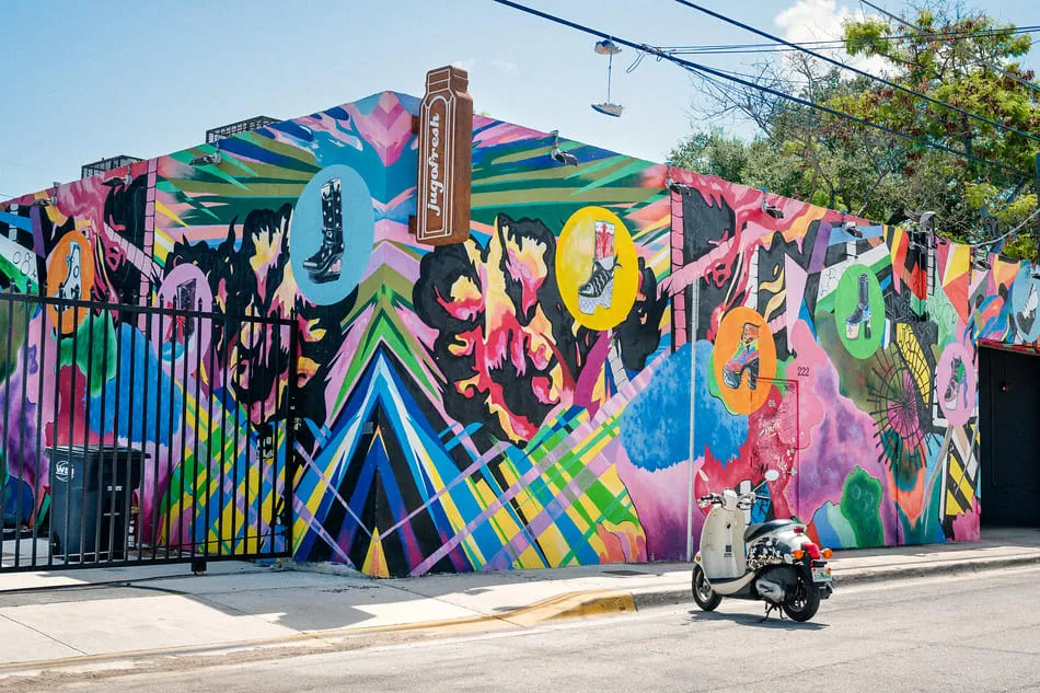 Đi dạo quanh Wynwood