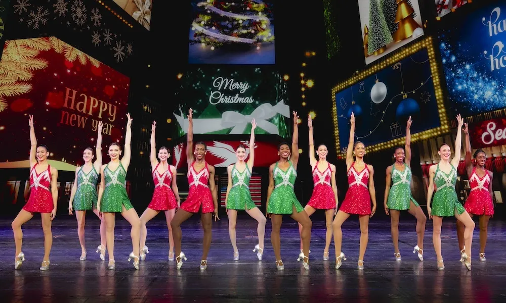 Chương trình Giáng Radio City với sự tham gia của The Rockettes